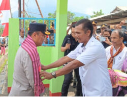 Wakapolri Resmikian Tower BTS di Desa Pululera, Perkuat Mitigasi Erupsi Gunung Lewotobi Laki-laki