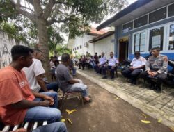 Sopir Angkot Protes Angdes dan AKDP Serobot Penumpang Dalam Kota, DisHuB Sikka dinilai Biarkan