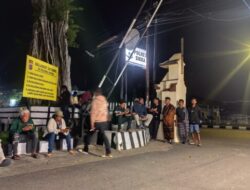 Keluarga Korban Geruduk Polres Sikka, Buntut Kaburnya SG Terduga Pelaku Kasus Kematian di Desa Rubit 