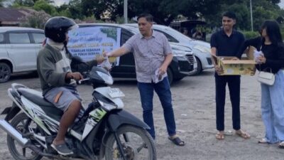 Semarakkan Ramadan 1447 H, BPJS Ketenagakerjaan Cabang Sikka Bagi Takjil Gratis