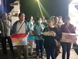 Dinilai Langgar Adat, Keluarga Korban STN dan Warga Romanduru Kembalikan Oleh-oleh Kapolres Sikka