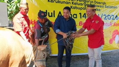 Wujud Toleransi, KKSS Sikka Berbagi Kurban untuk Warga, Termasuk Lansia dan Non-Muslim 9 IMG 20260528 WA0012