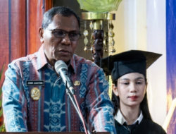 Hadiri Wisuda Universitas Nusa Nipa, Wagub NTT Bekali Wisudawan 13 Kunci Keberhasilan