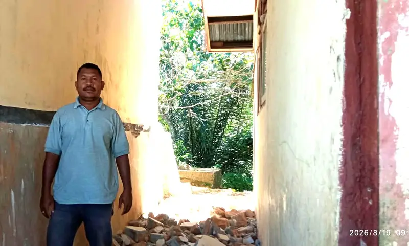 BNPB Minta Satgas Sikka Tak Lupakan Pengungsi Mandiri, Di Desa Gera Lima Hari Tanpa Bantuan 2 Kades Gera